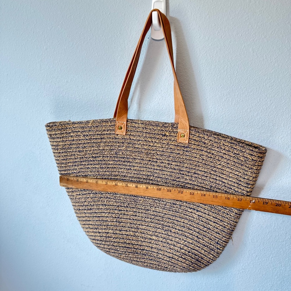Neutral Cottagecore boho chic Blue Tan Woven Fiber Leather Strap Tote Bag Larg - Picture 6 of 9